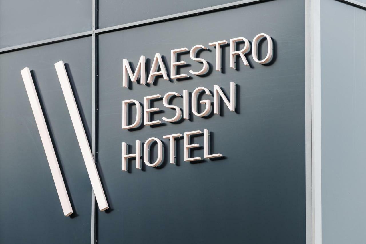 Maestro Design Hotel Liepāja Buitenkant foto