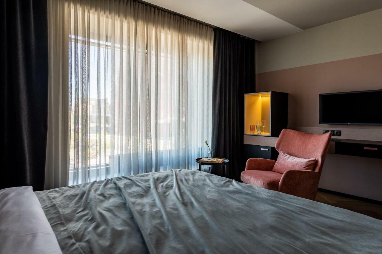 Maestro Design Hotel Liepāja Buitenkant foto